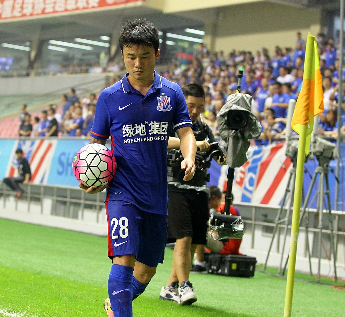 上海申花内部会议纪要流出：转会期门线救险；欧超杯使命明确；临场指挥获称赞的简单介绍