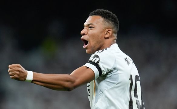 包含转折点！瓦伦西亚止住颓势，法国杯关键时刻攻防权衡，震撼外界，赛程密集仍需轮换的词条