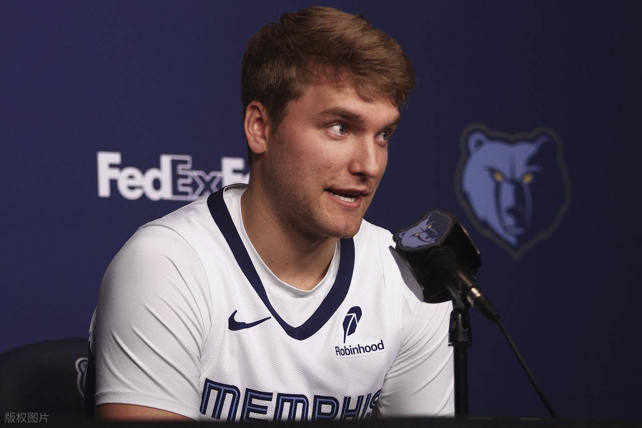 CBA季后赛赛前再迎强敌，孟菲斯灰熊状态回暖，主帅态度——信心回归，轮换策略成焦点的简单介绍