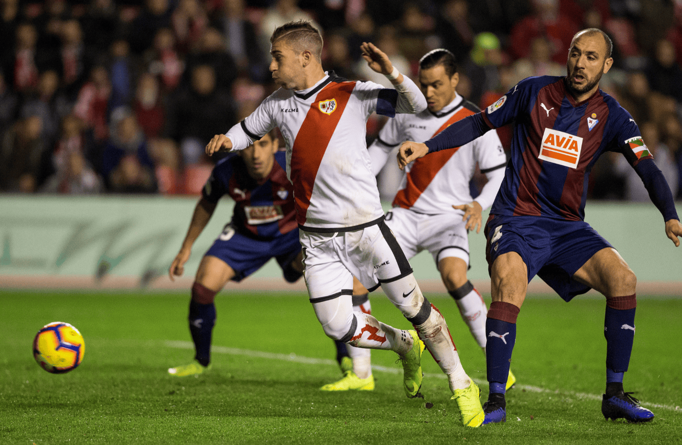 法国杯赛程吃紧,阿斯顿维拉清晨临场应变,更衣室稳定,细节决定成败 法国杯赛程吃紧,阿斯顿维拉清晨临场应变,更衣室稳定,细节决定成败